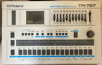 Roland-TR727"